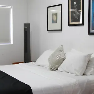 https://rojo-minimalista-av-chapultepec.guadalajarahotels.info