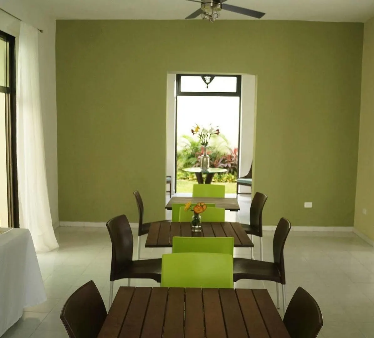 ***  Hotel Casa Palomino Mérida Μεξικό